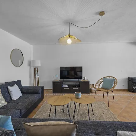 Holiday home Fiol - Spacious Vale De Parra